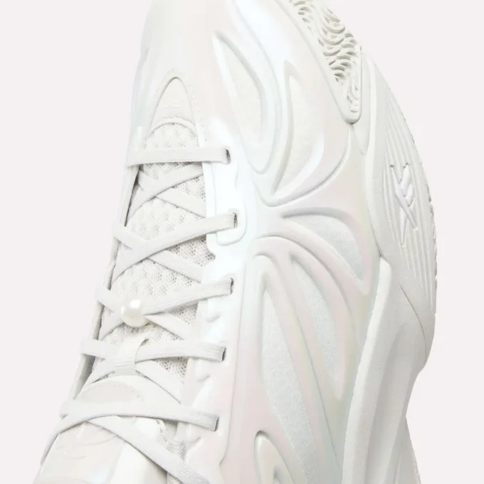 Angel Reese 1 Basketballschuhe
