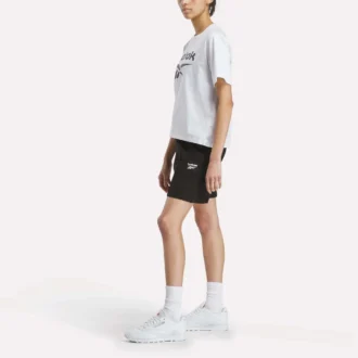 Damen-T-Shirt mit großem Logo und Oversize-Passform