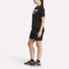 Damen-T-Shirt mit großem Logo und Rundhalsausschnitt