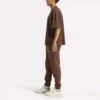 Herren-Jogginghose im College-Stil