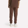 Herren-Jogginghose im College-Stil