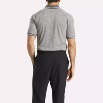 Herren-Poloshirt mit kurzen Ärmeln, tonalem Vector-Jacquardmuster und geripptem Saum