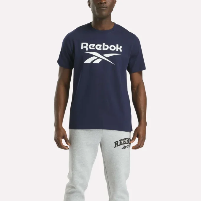 Herren-T-Shirt mit großem Logo und Rundhalsausschnitt