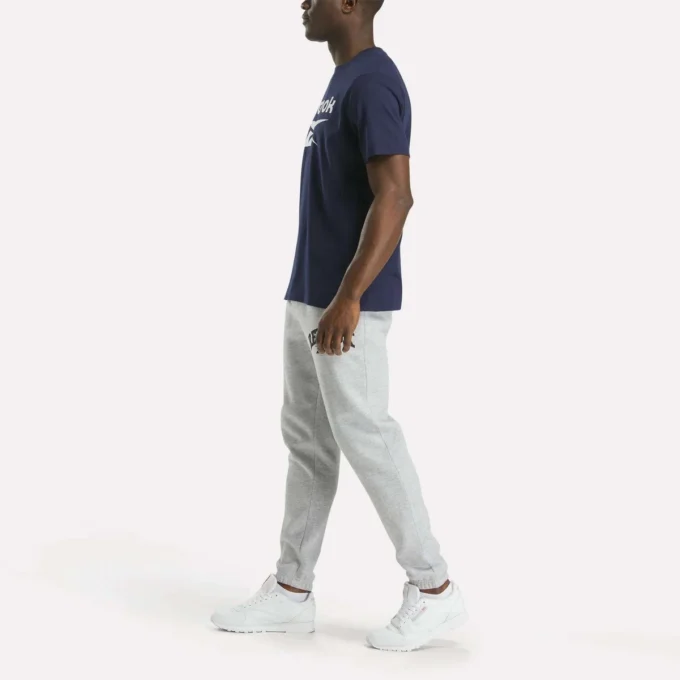 Herren-T-Shirt mit großem Logo und Rundhalsausschnitt