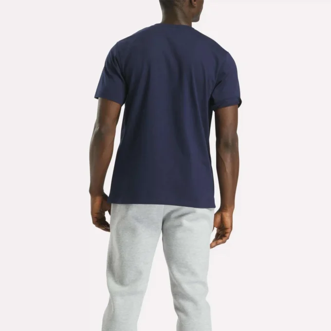 Herren-T-Shirt mit großem Logo und Rundhalsausschnitt