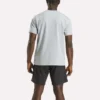 Herren-T-Shirt mit großem Logo und Rundhalsausschnitt