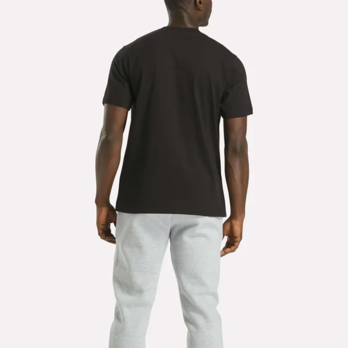 Herren-T-Shirt mit großem Logo und Rundhalsausschnitt