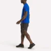Herren-T-Shirt mit kleinem Logo, Rundhalsausschnitt und kurzen Ärmeln