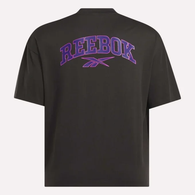 Herren-Varsity-T-Shirt