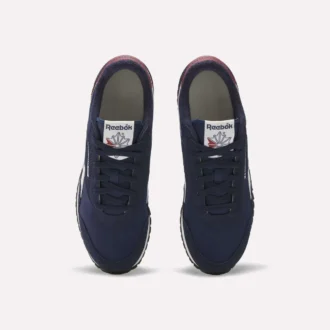 Klassische AZ-Schuhe