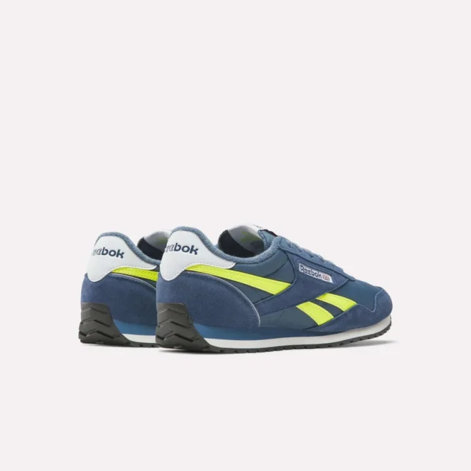Klassische AZ-Schuhe