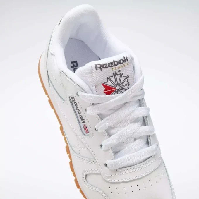 Klassische Lederschuhe für Kinder – Vorschulalter