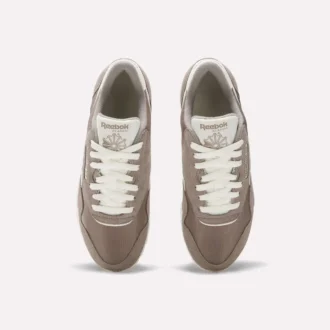 Klassische Nylon-Schuhe für Damen