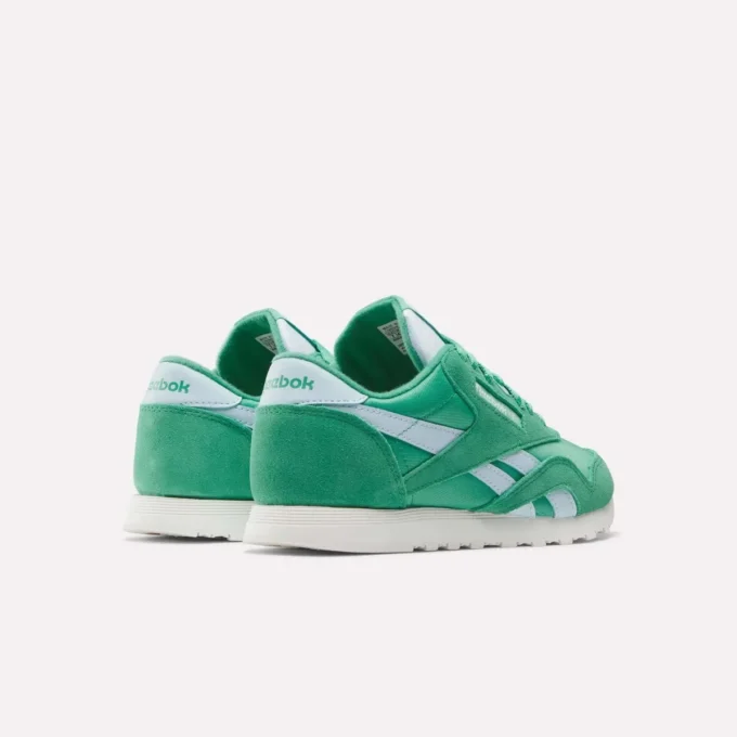 Klassische Nylon-Schuhe für Damen
