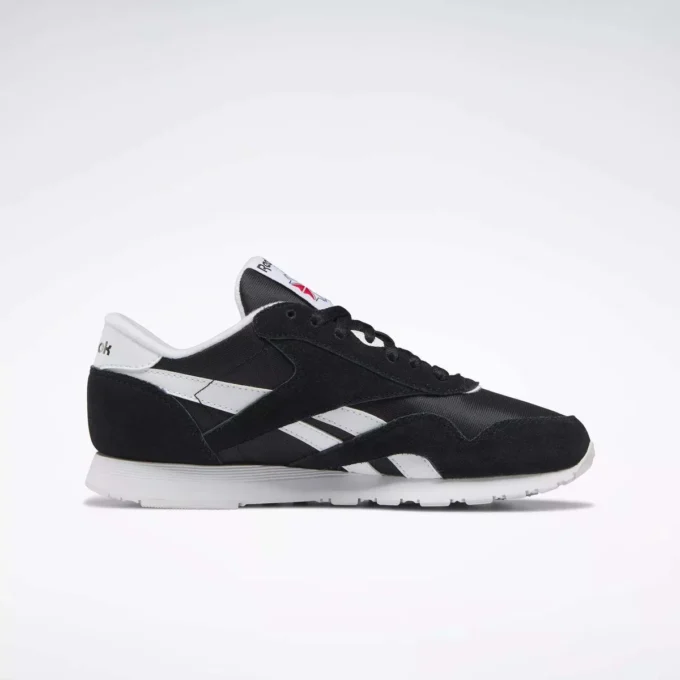 Klassische Nylon-Schuhe für Damen