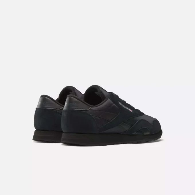 Klassische Nylon-Schuhe für Herren