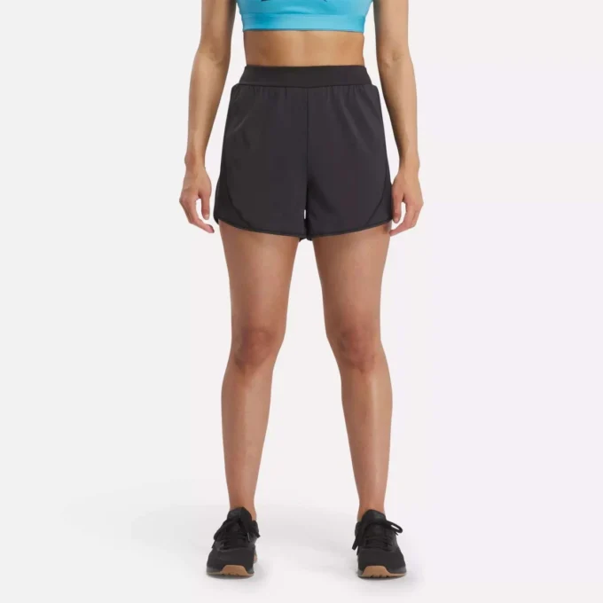 Lux Woven Shorts 4″ für Damen
