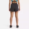 Lux Woven Shorts 4″ für Damen