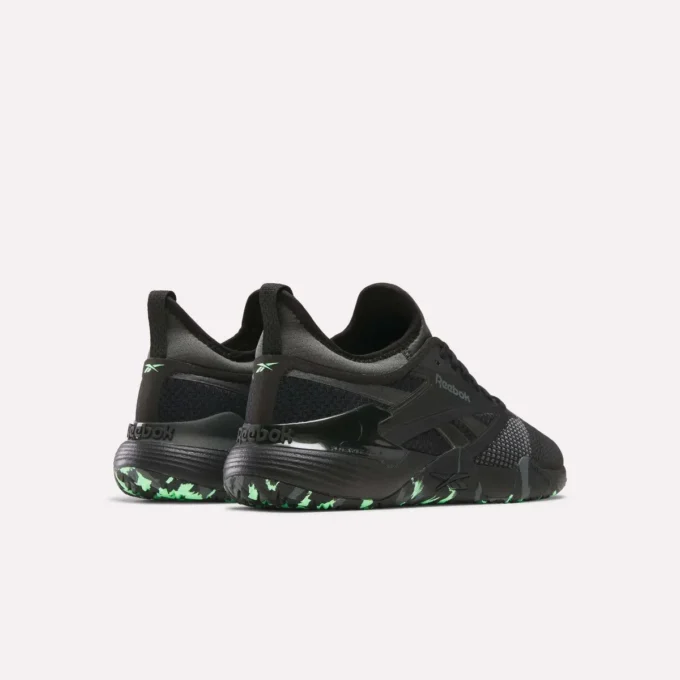 Nano Court Schuhe