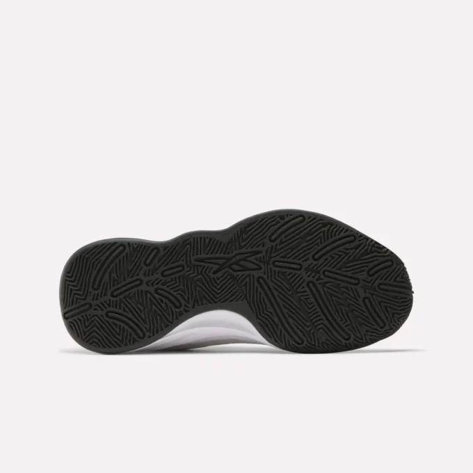 Press Basketballschuhe