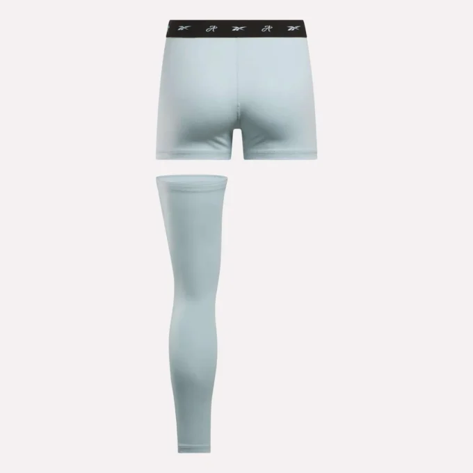 Reebok x Angel Reese Mini-Shorts & Ärmel