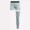 Reebok x Angel Reese Mini-Shorts & Ärmel