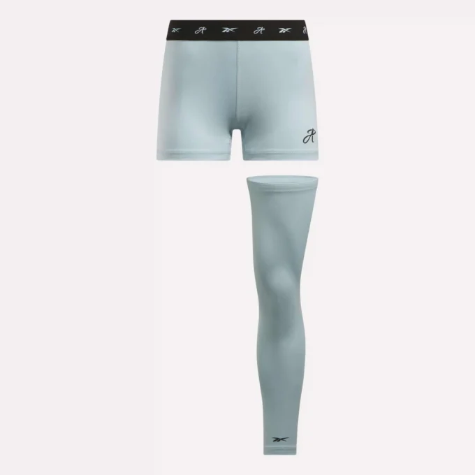 Reebok x Angel Reese Mini-Shorts & Ärmel