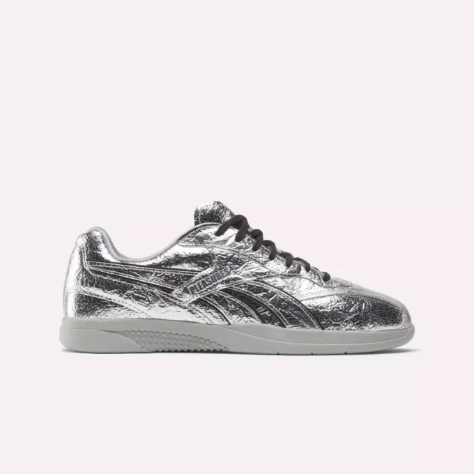 Reebok x PLEASURES Hammer Street Schuhe