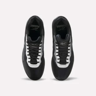 Reebok x PLEASURES Hammer Street Schuhe