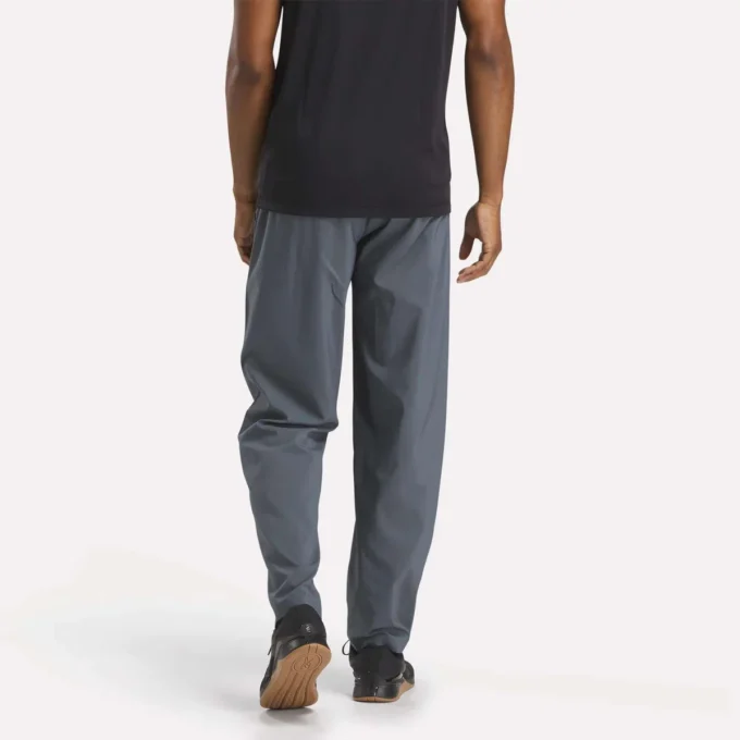 Training Essentials Woven Unlined Pants für Herren